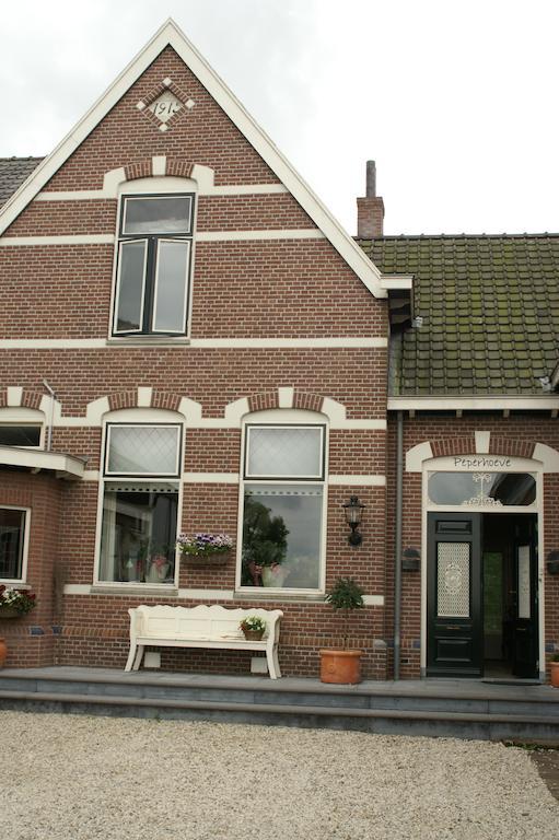 B&B De Peperhoeve Oud-Alblas Exterior photo